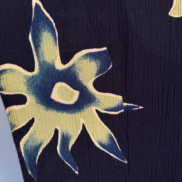 Vintage Batik Maxi Sleeveless Dress - Picture 6 of 10